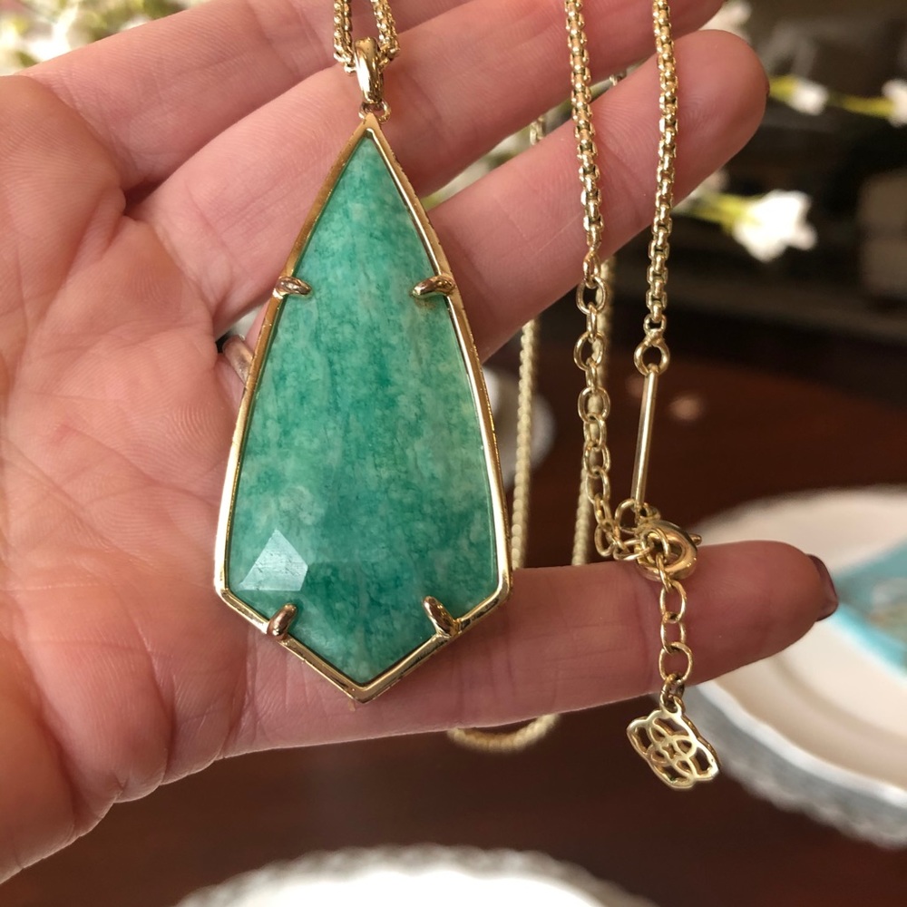 Kendra Scott Necklace